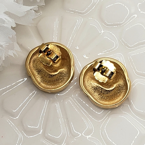 Gold Tone Wavy Spriral Post Earrings - Picture 3 of 6